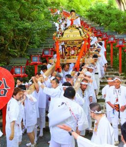貴船祭り｜日本三大船祭り。真鶴岩カキ養殖プロジェクト